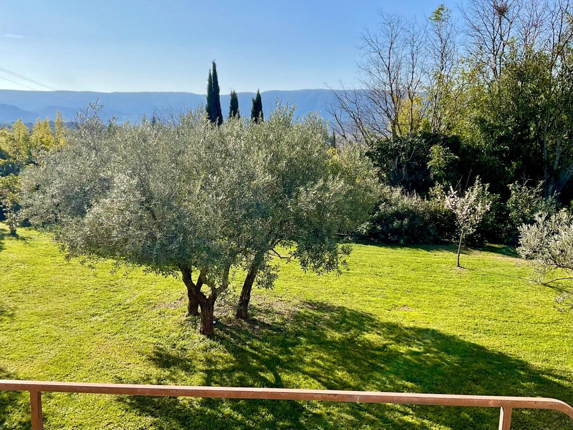ゴルド Provence Km28 Bed & Breakfast エクステリア 写真