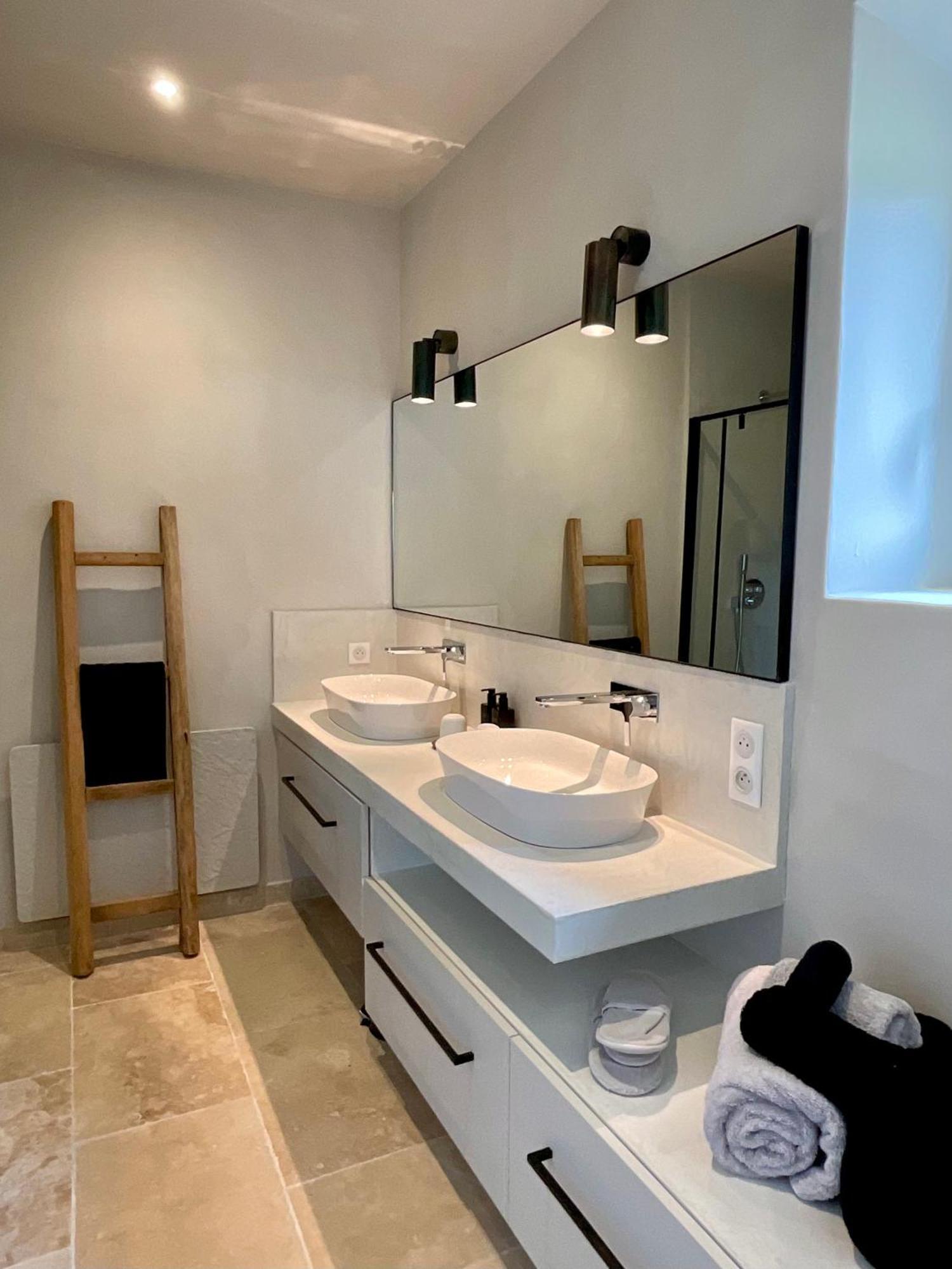 ゴルド Provence Km28 Bed & Breakfast エクステリア 写真