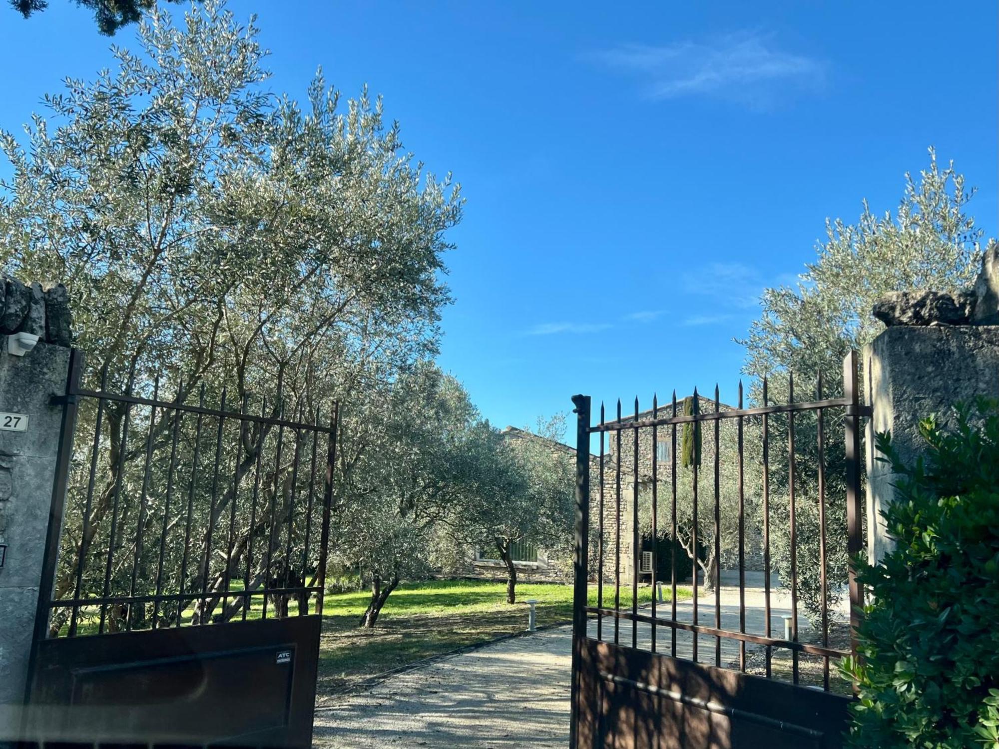 ゴルド Provence Km28 Bed & Breakfast エクステリア 写真